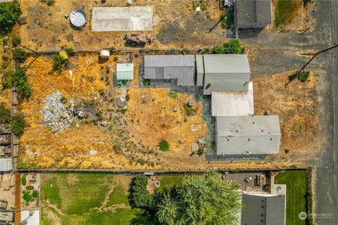 A home in Moses Lake