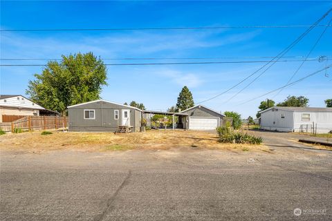 A home in Moses Lake