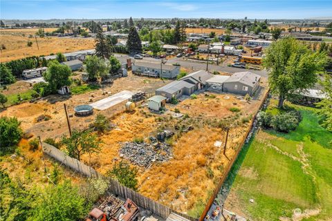 A home in Moses Lake