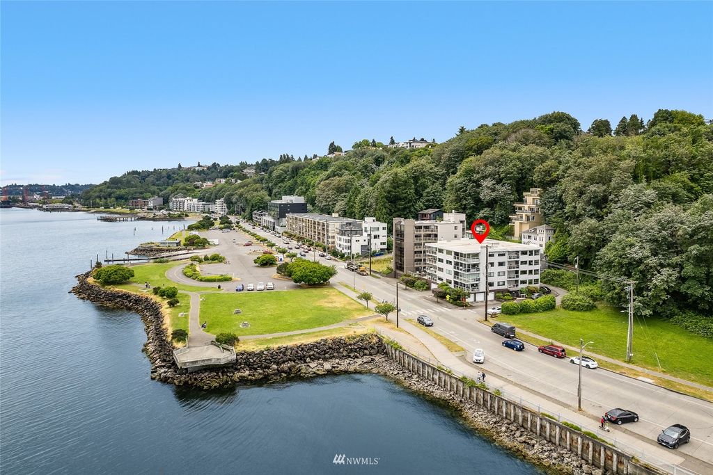 Photo of 1101 Harbor Avenue SW #2C, Seattle, WA 98116 (MLS # 1963436)