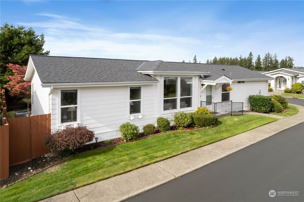 Photo of 22319 SE 242nd Place, Maple Valley, WA 98038 (MLS # 2300871)