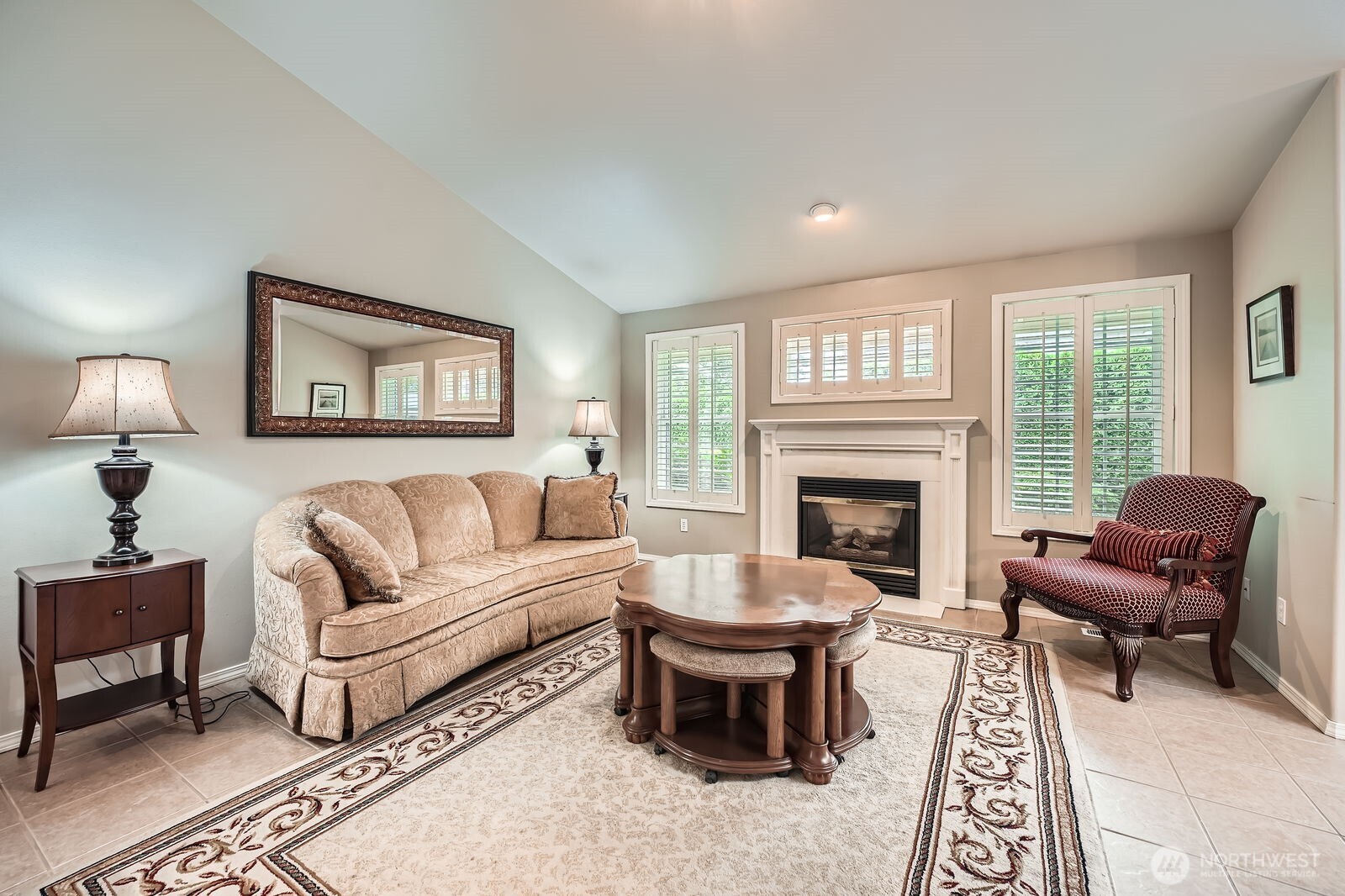 14 Lakewood Oaks Drive SW