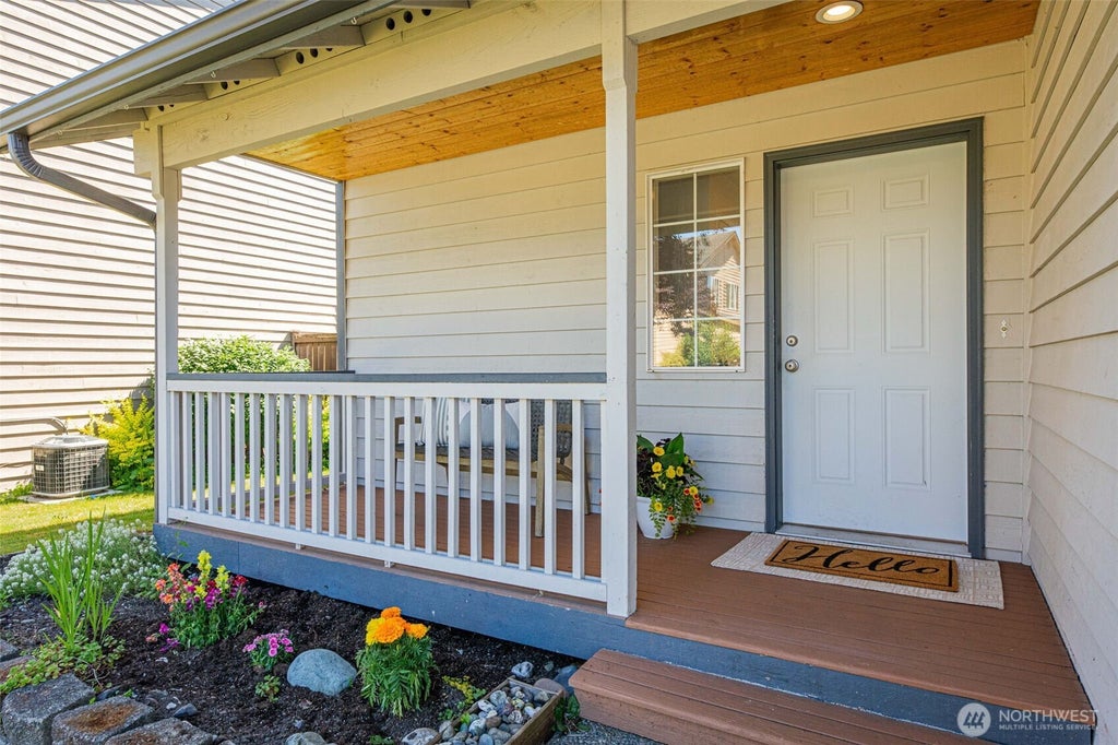 Photo of 1004 Wildwood Street, Sultan, WA 98294 (MLS # 2544924)