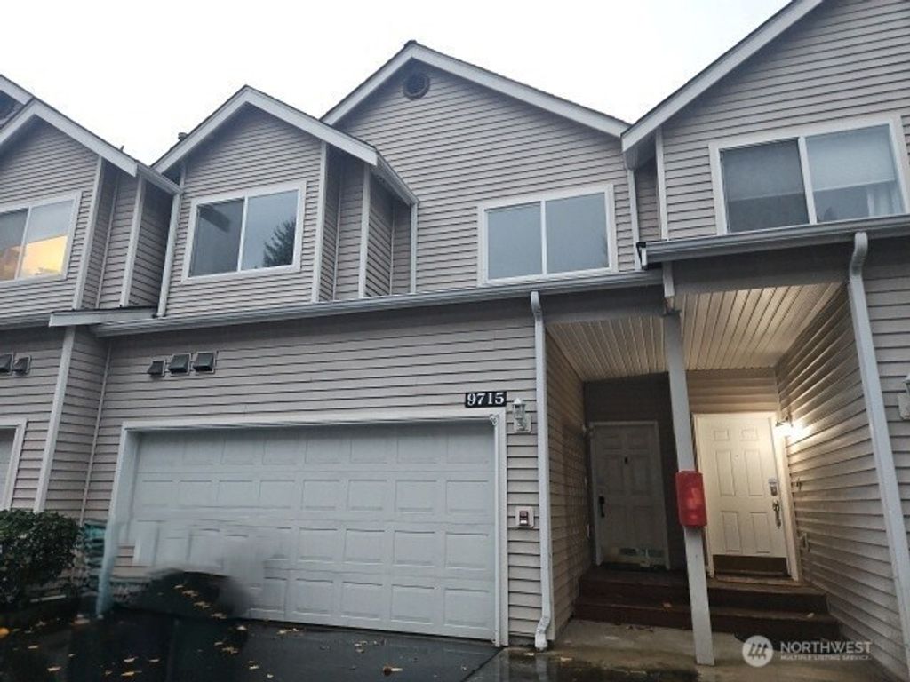 Photo of 9715 26th Avenue SW #202, Seattle, WA 98106 (MLS # 2494264)