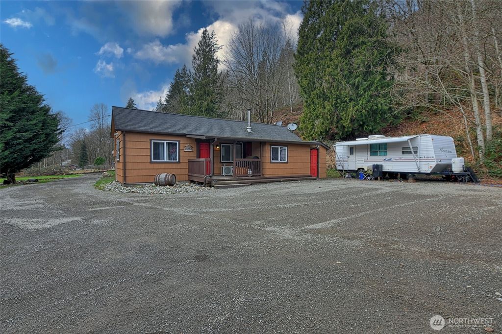 Photo of 15421 Jim Creek Rd Rd, Arlington, WA 98223 (MLS # 2469343)