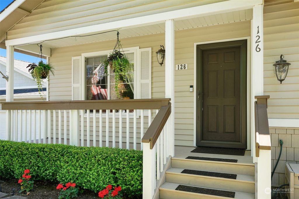 Photo of 126 76th Place SW, Everett, WA 98203 (MLS # 2264068)