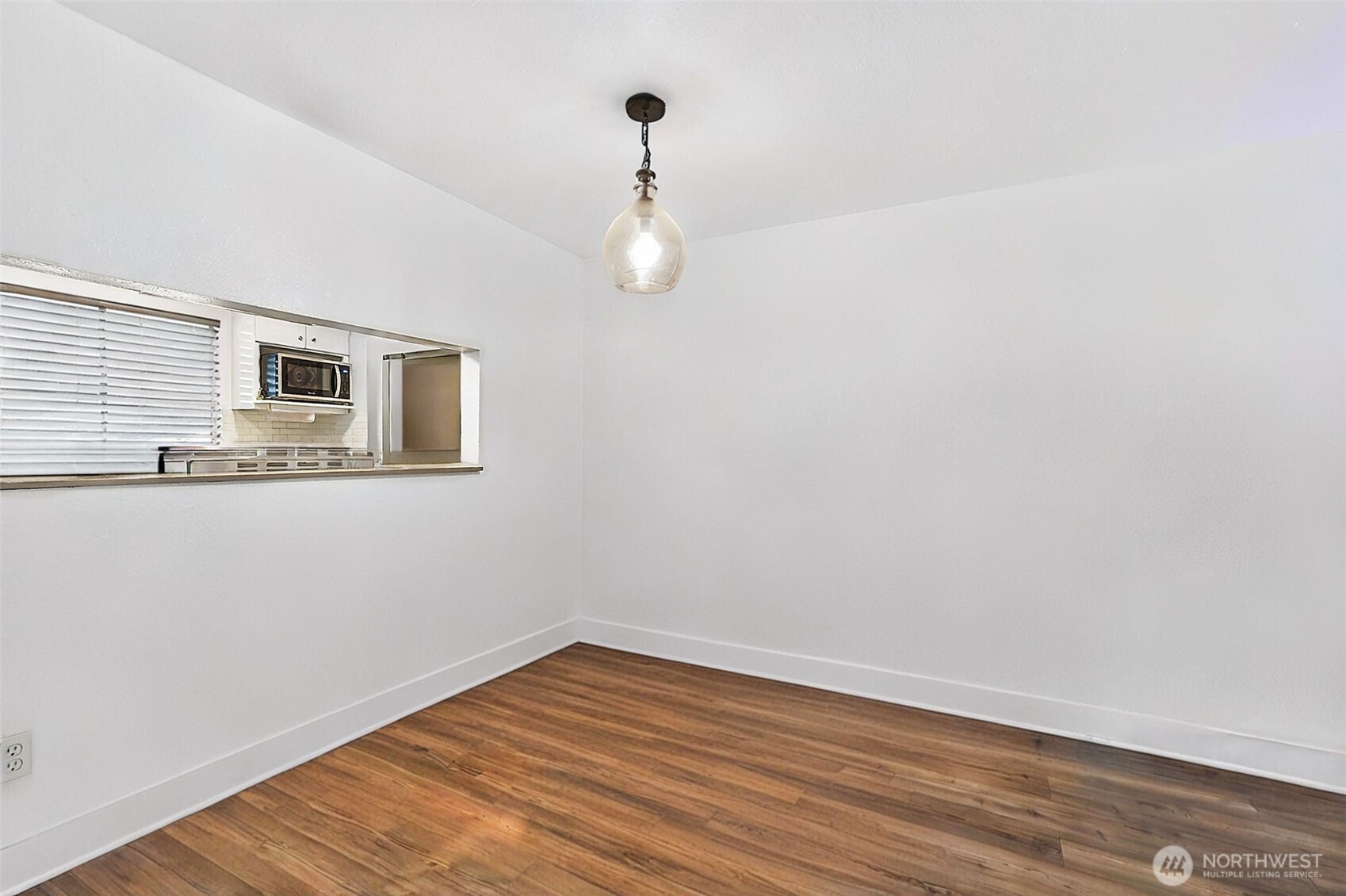 1040 S 320th Street 19