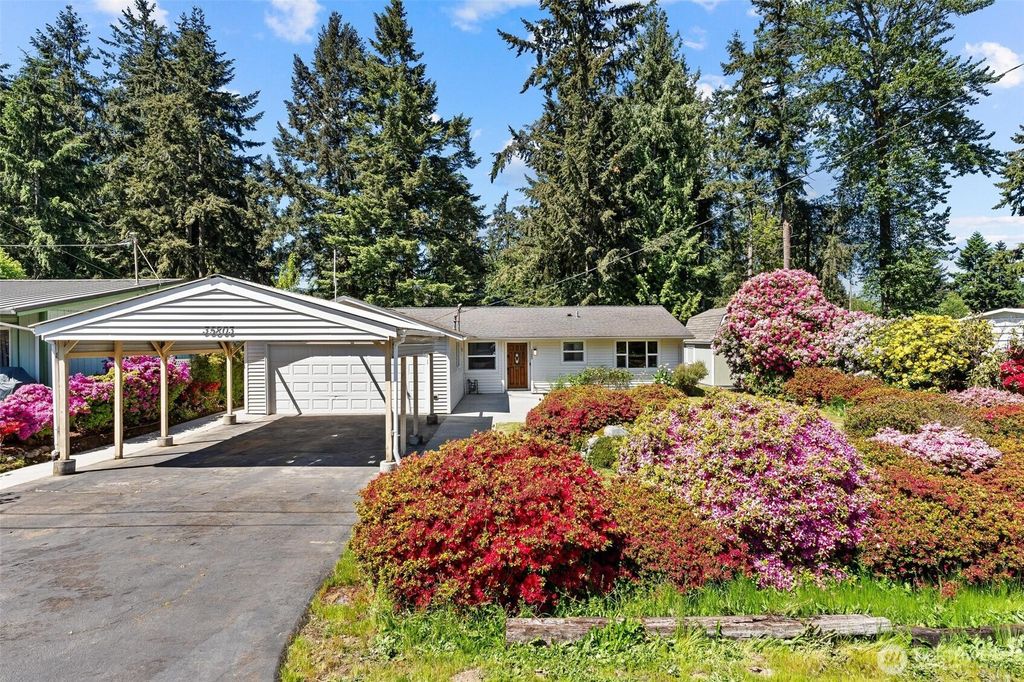 Photo of 35803 13th Avenue SW, Federal Way, WA 98023 (MLS # 2522251)