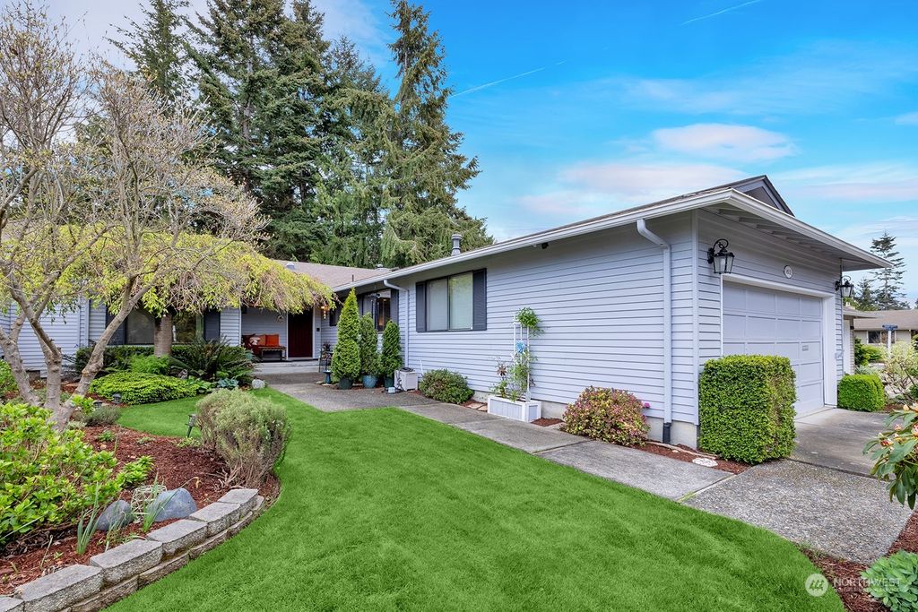 Photo of 24832 11th Avenue S, Des Moines, WA 98198 (MLS # 2227669)