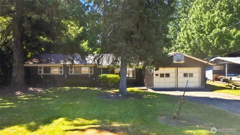 3327 NE 190th Street