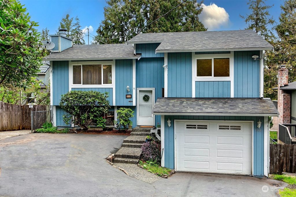 Photo of 1634 NE 185th Street, Shoreline, WA 98155 (MLS # 2061538)