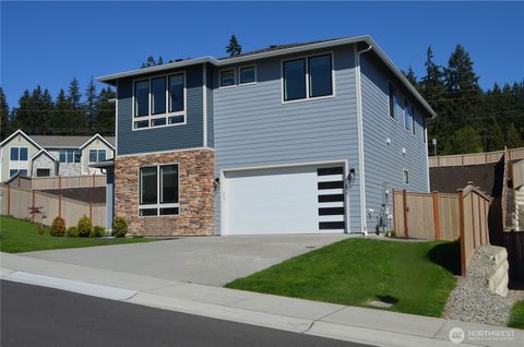 3807 95th Avenue E Edgewood WA 98371