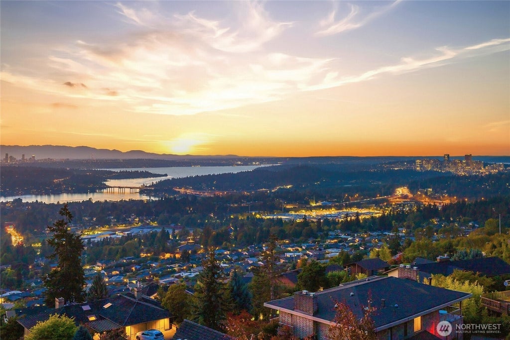 Photo of 4651 138th Avenue SE, Bellevue, WA 98006 (MLS # 2585748)