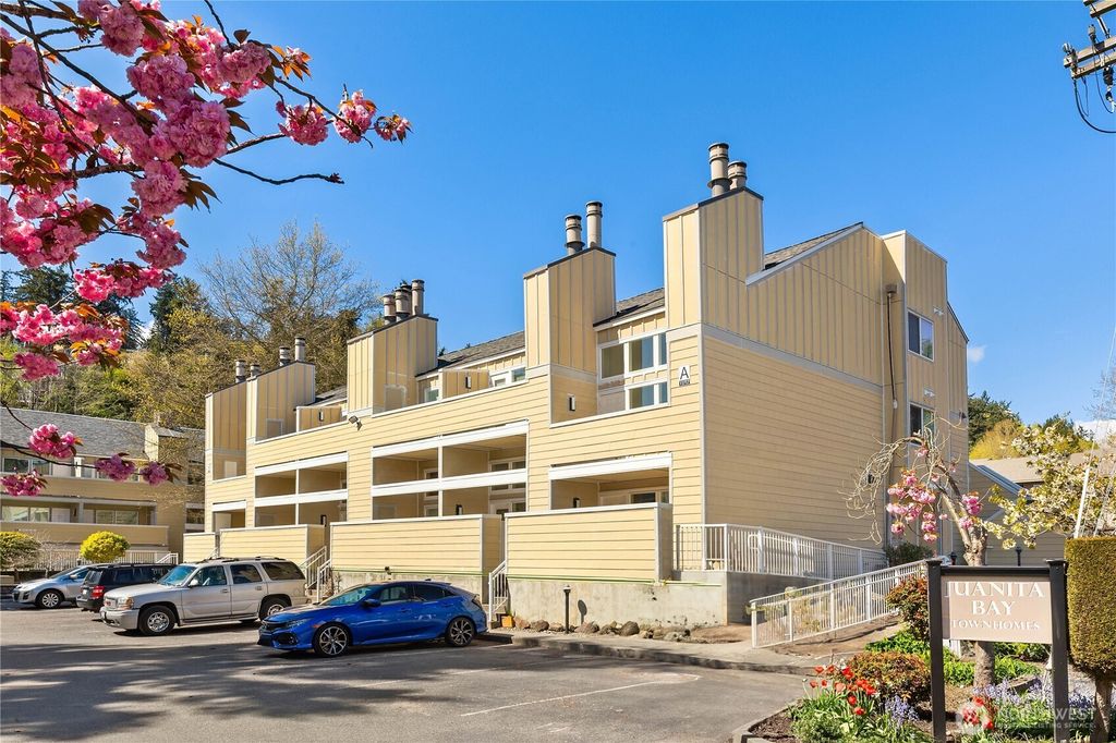 Photo of 11717 93rd Avenue NE #6A, Kirkland, WA 98034 (MLS # 2509224)