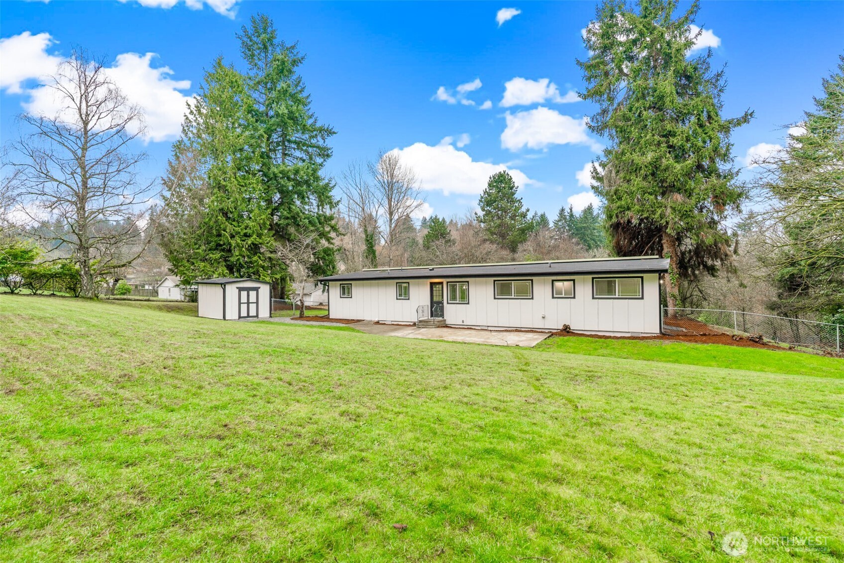 3107 34th Street Ct E