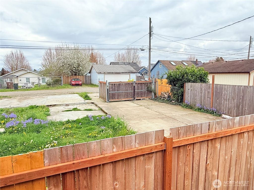 Photo of 4309 Tacoma Avenue S #3, Tacoma, WA 98418 (MLS # 2490387)