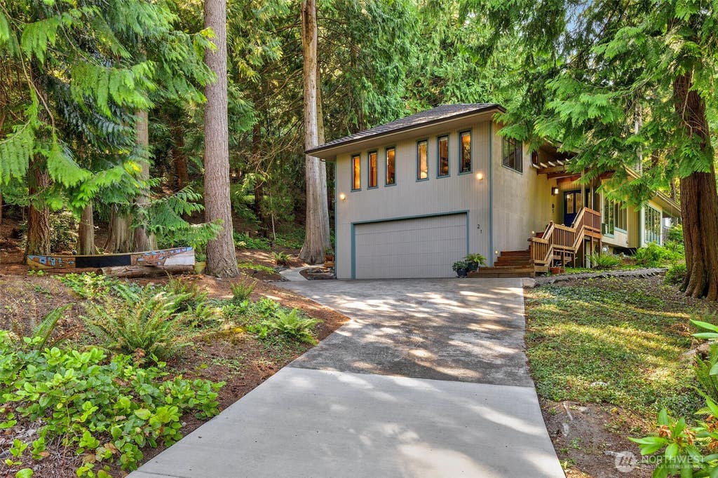 Photo of 21 Kala Heights Drive, Port Townsend, WA 98368 (MLS # 2552983)