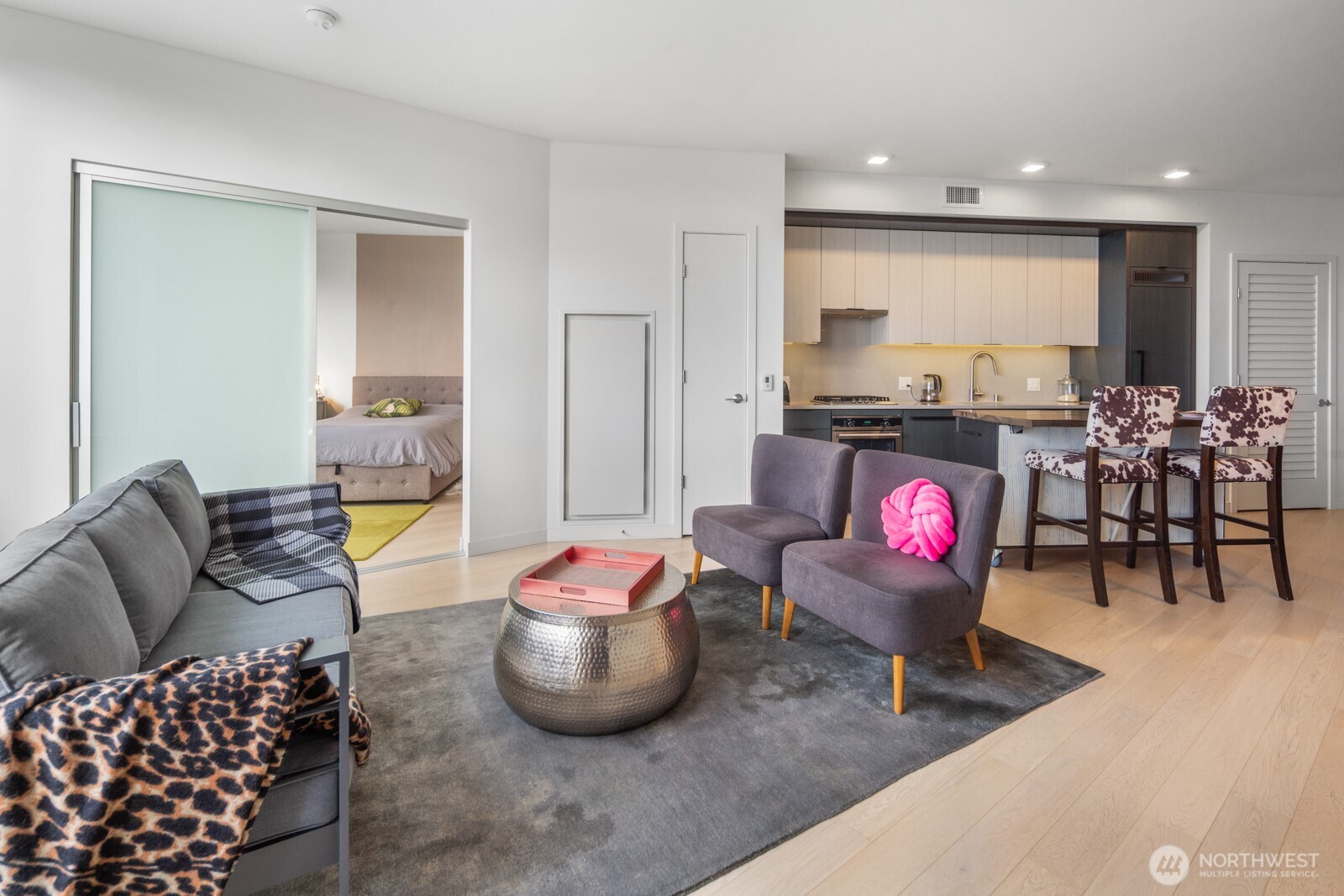 590 1st Avenue S 901