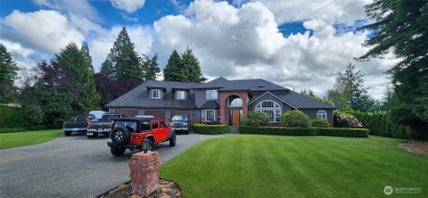 Photo of 23715 SE 471st Street, Enumclaw, WA 98022 (MLS # 2564226)