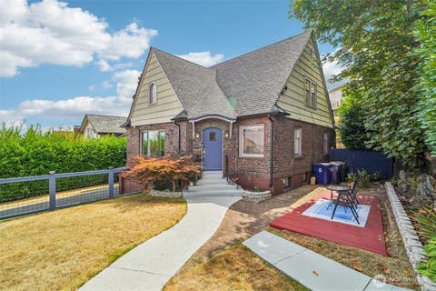 Photo of 2624 N 30th Street, Tacoma, WA 98407 (MLS # 2463249)