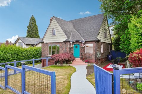 Photo of 2624 N 30th Street, Tacoma, WA 98407 (MLS # 2463249)