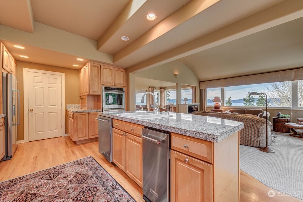 Photo of 9784 Marine View Drive, Mukilteo, WA 98275 (MLS # 2033691)