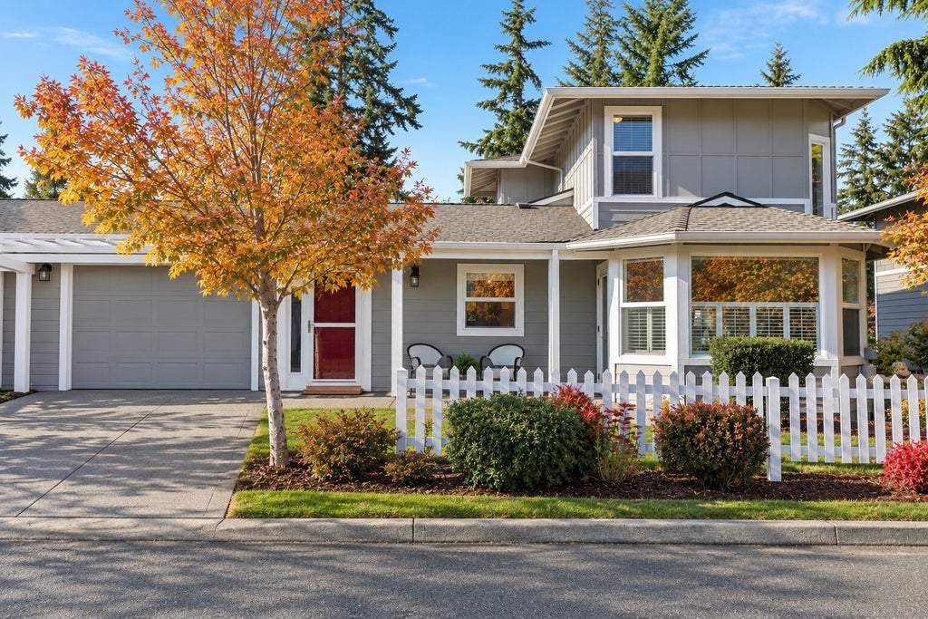 Photo of 22488 SE 37th Terrace #2337, Issaquah, WA 98029 (MLS # 2597159)