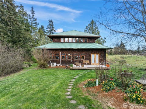 Photo of 651 E Marrowstone Road, Nordland, WA 98358 (MLS # 2533787)