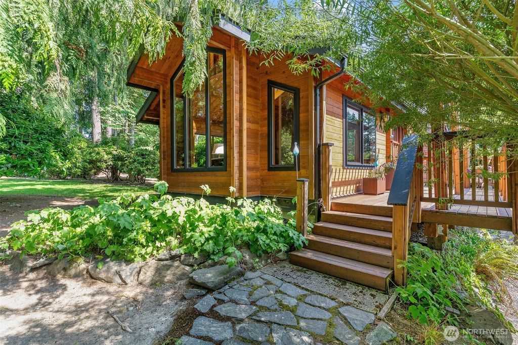 Photo of 16121 NE 160th Street, Woodinville, WA 98072 (MLS # 2397710)