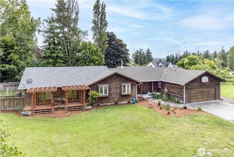 Photo of 65 Elm Street, Port Townsend, WA 98368 (MLS # 2536979)