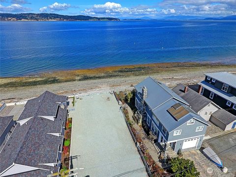 A home in Camano Island