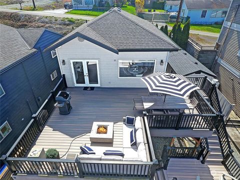 A home in Camano Island