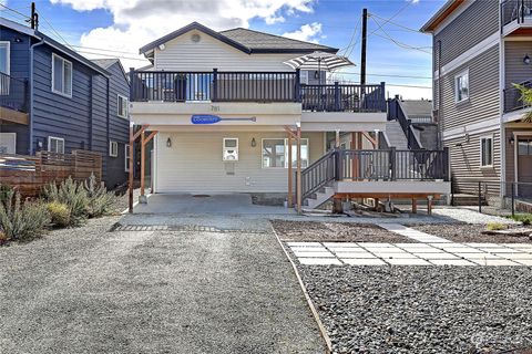 A home in Camano Island