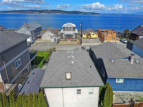 A home in Camano Island