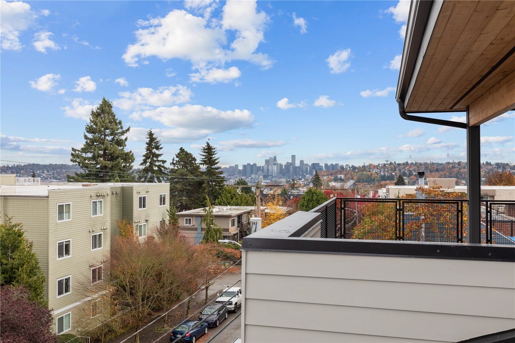 Photo of 725 N 45th Street, Seattle, WA 98103 (MLS # 2599091)