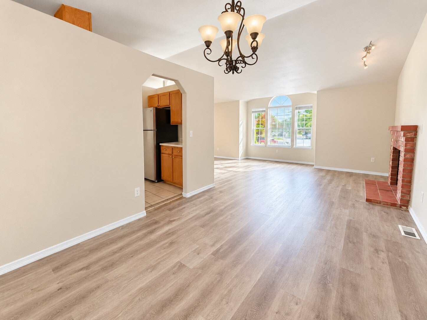 16805 114th Avenue Ct E