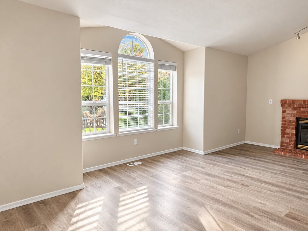 Photo of 16805 114th Avenue Ct E, Puyallup, WA 98374 (MLS # 2597859)