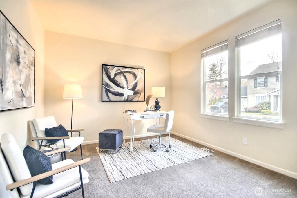 Photo of 6827 Elderberry Avenue SE, Snoqualmie, WA 98065 (MLS # 2339144)