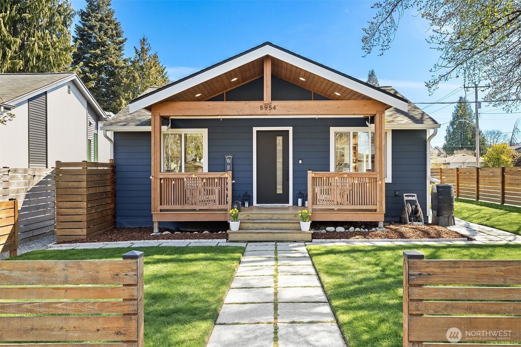 Photo of 5954 SW 49th Avenue #A, Seattle, WA 98136 (MLS # 2511602)