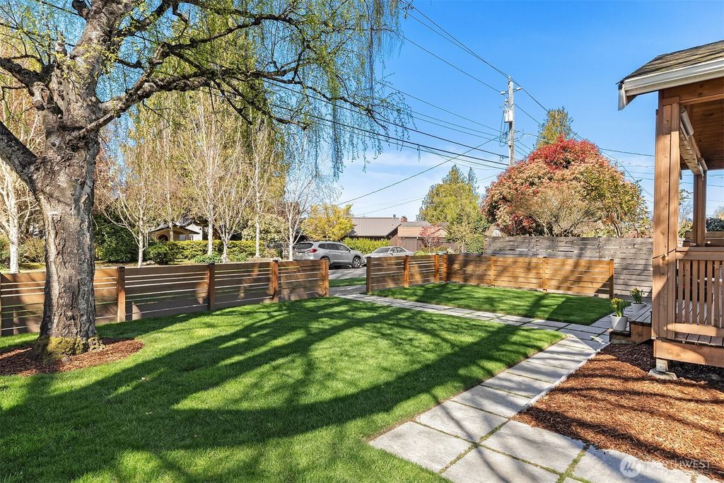 Photo of 5954 SW 49th Avenue #A, Seattle, WA 98136 (MLS # 2511602)