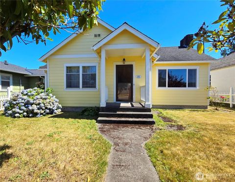 Photo of 31 N Blackberry Avenue, Forks, WA 98331 (MLS # 2419735)