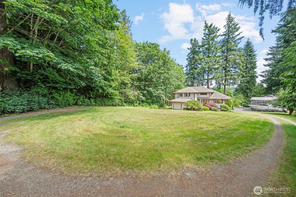 Photo of 16714 Broadway Avenue, Snohomish, WA 98296 (MLS # 2403919)