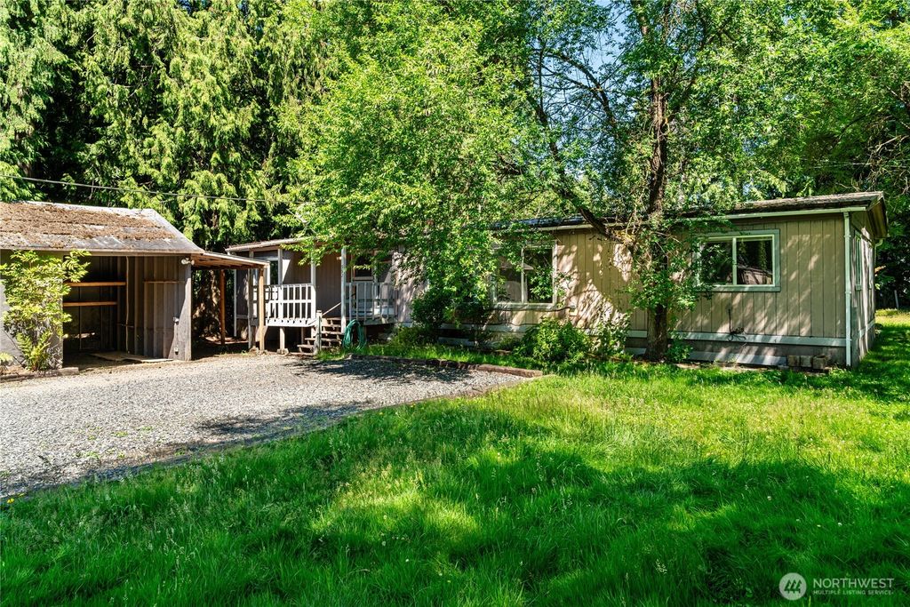 Photo of 99221 169th NE, Arlington, WA 98223 (MLS # 2403943)