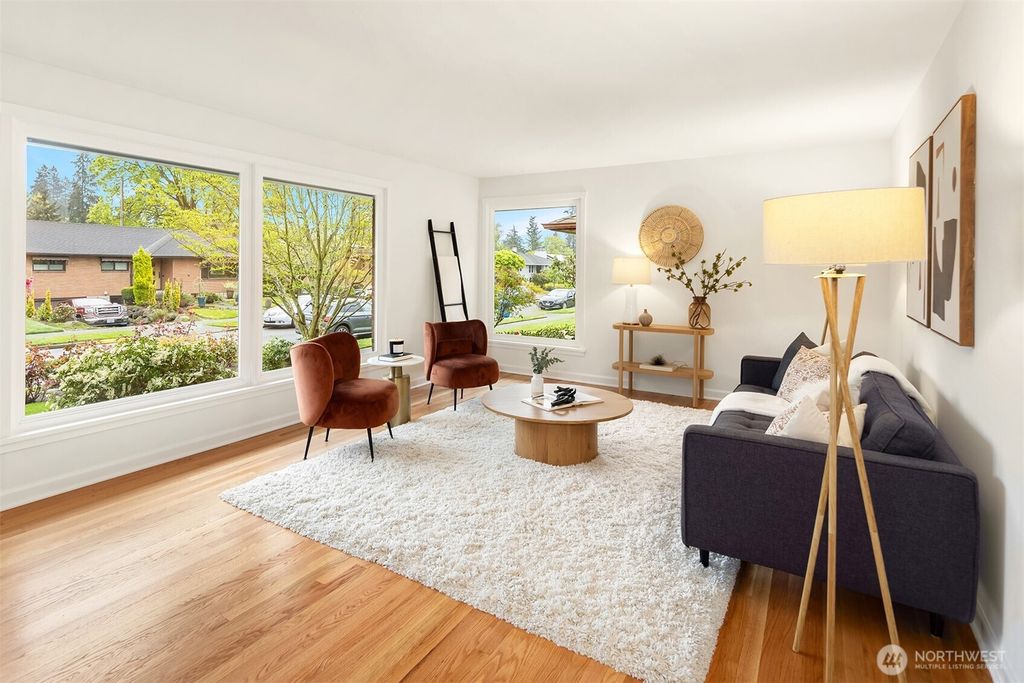 Photo of 6857 44th Avenue NE, Seattle, WA 98115 (MLS # 2512101)