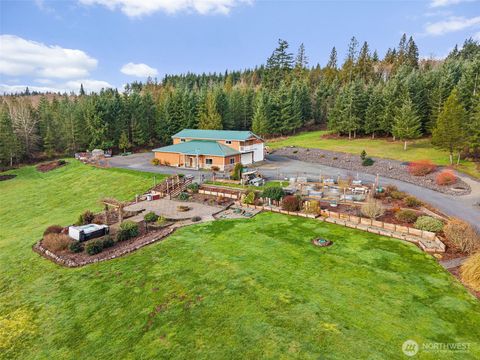 Photo of 222 Volcano Lane, Chehalis, WA 98532 (MLS # 2477563)