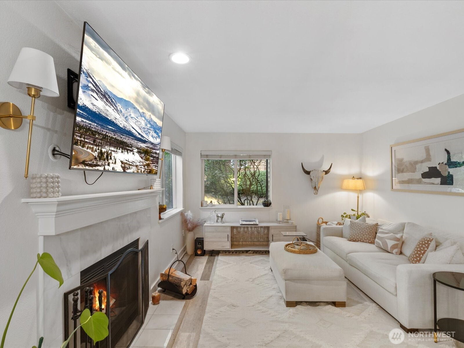 455 Newport Way NW 302