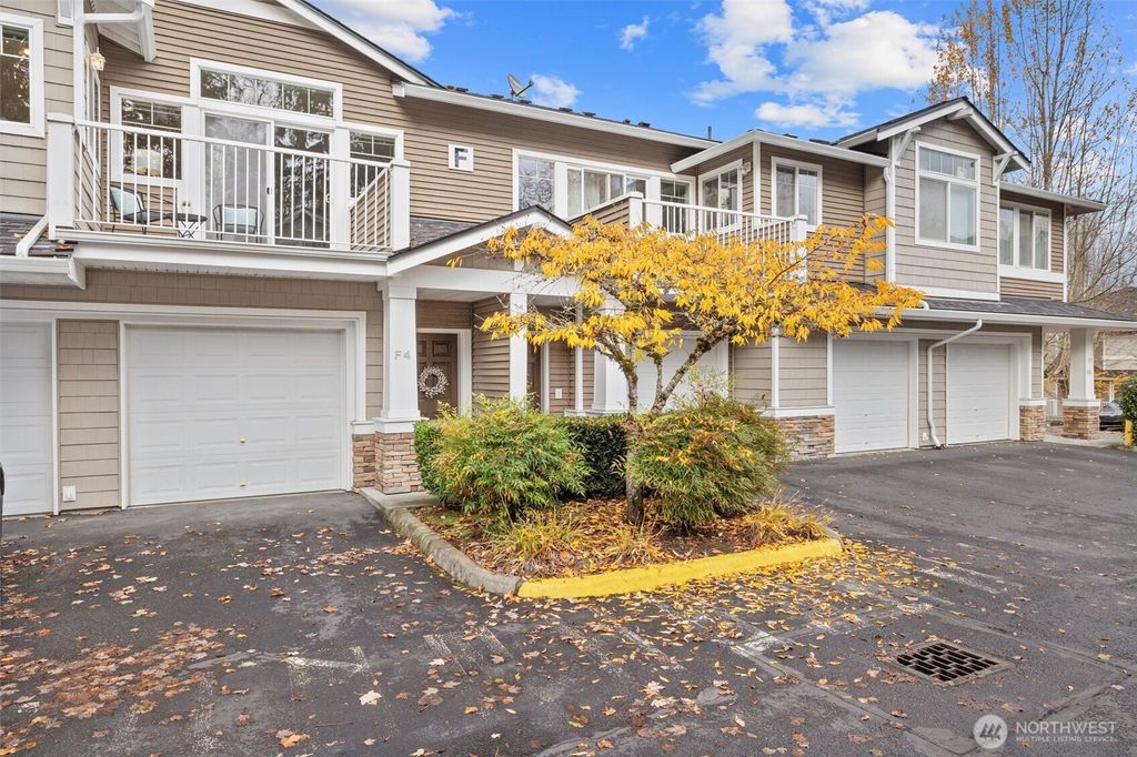 Photo of 14200 69th Drive SE #F4, Snohomish, WA 98296 (MLS # 2454574)