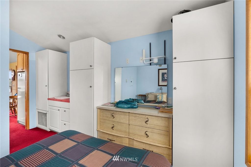 listing image 9361903905250