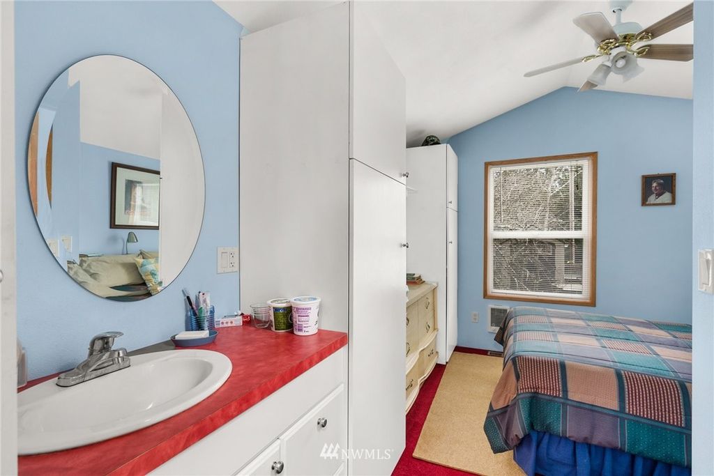 listing image 9368306702042029235