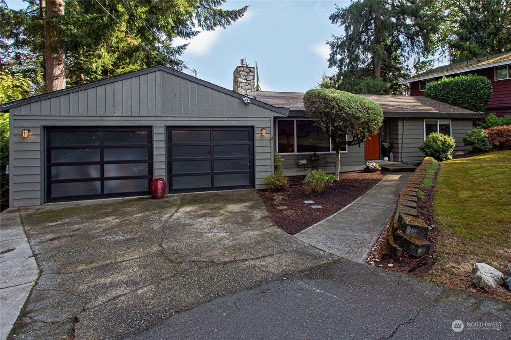 Photo of 7912 151st Avenue NE, Redmond, WA 98052 (MLS # 2061345)